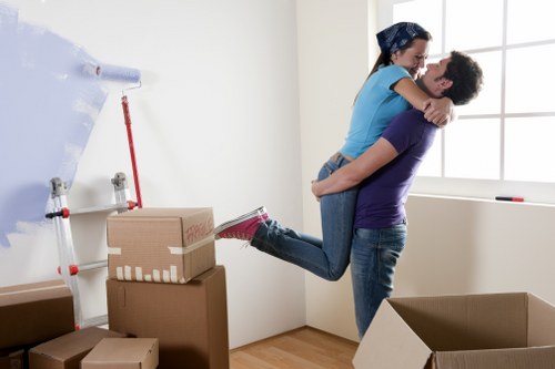 Urban moving service in Westminster with careful loading